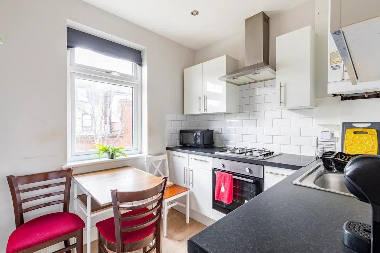Comfystay-london Appartamento *